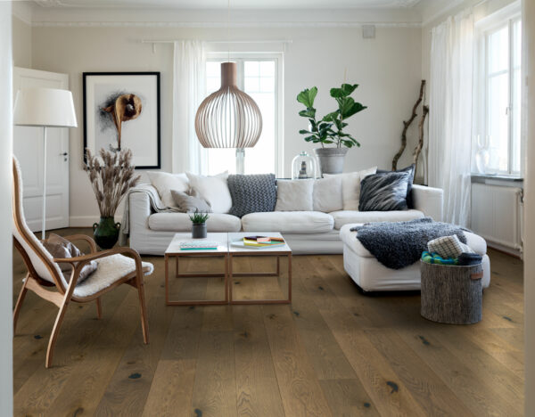 Parkettgolv Pergo Wood Lofoten Saddle Brown Oak Plank