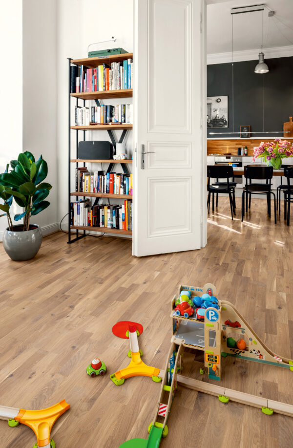 Berg & Berg Parkettgolv EK L Vild Borstad Vit Mattlack
