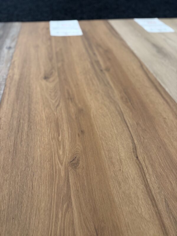 Invictus vinylklick Milano Hazelnut - Image 2