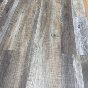 Invictus Vinylklick Maximus Plank Vintage Oak Cappucchino